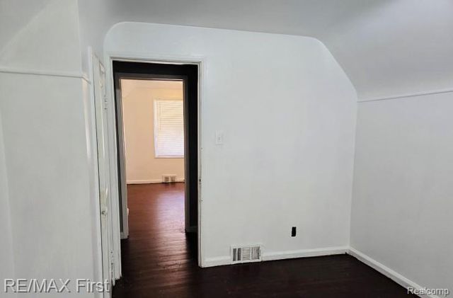 16306 Tacoma Street, Detroit, MI 48205