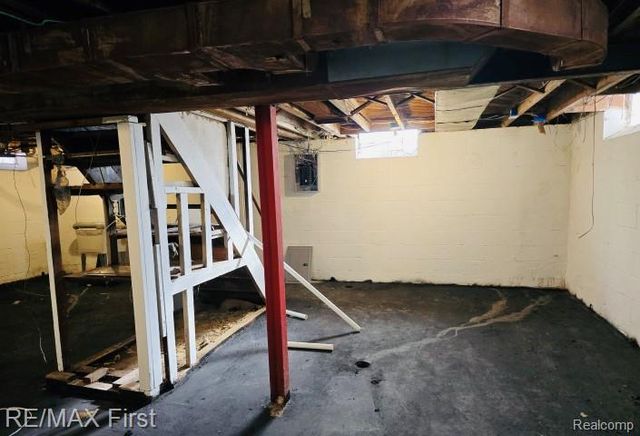 16306 Tacoma Street, Detroit, MI 48205