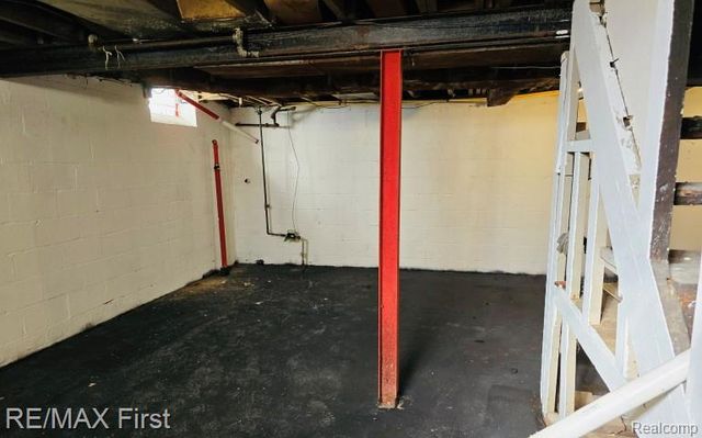 16306 Tacoma Street, Detroit, MI 48205