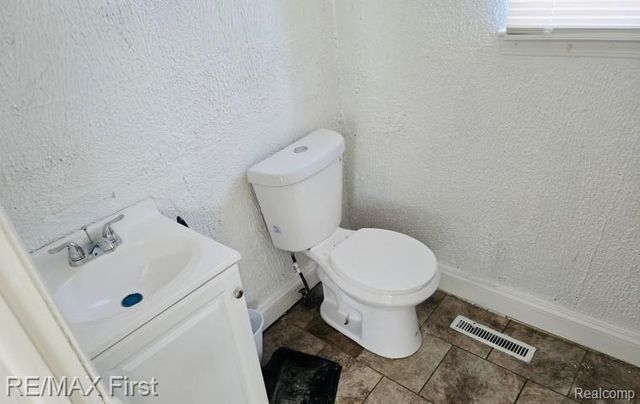 16306 Tacoma Street, Detroit, MI 48205