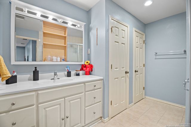 11309 Forest Rain, Live Oak, TX 78233