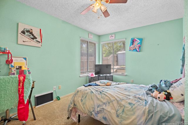 11309 Forest Rain, Live Oak, TX 78233