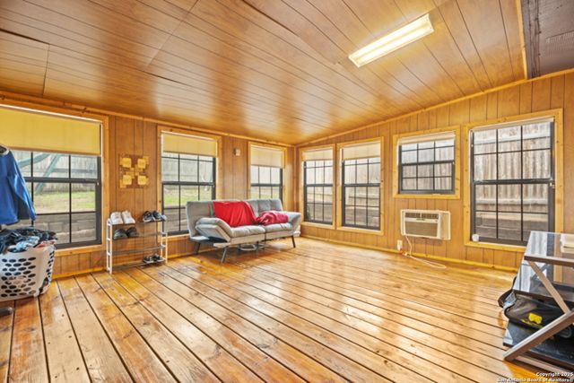 11309 Forest Rain, Live Oak, TX 78233