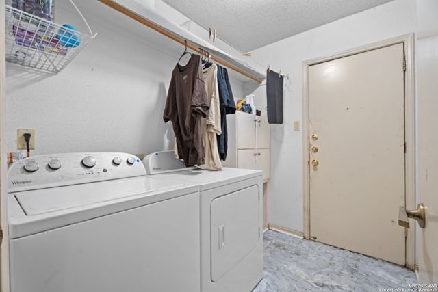 11309 Forest Rain, Live Oak, TX 78233