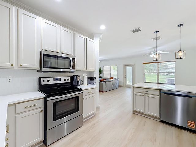 4106 WINDMILL PALM Way, Greenacres, FL 33463