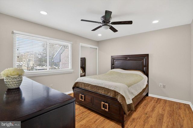 136 HAMPSHIRE DRIVE, Plainsboro, NJ 08536
