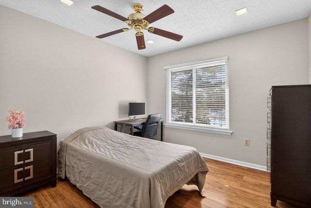 136 HAMPSHIRE DRIVE, Plainsboro, NJ 08536