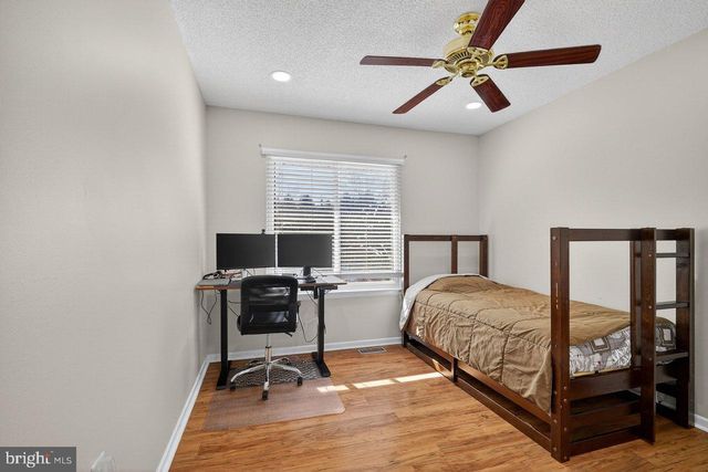136 HAMPSHIRE DRIVE, Plainsboro, NJ 08536