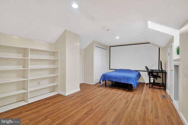 136 HAMPSHIRE DRIVE, Plainsboro, NJ 08536