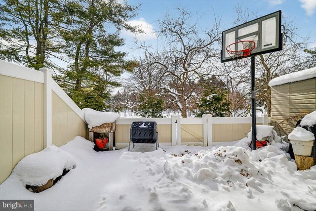 136 HAMPSHIRE DRIVE, Plainsboro, NJ 08536