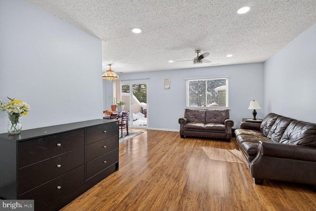 136 HAMPSHIRE DRIVE, Plainsboro, NJ 08536