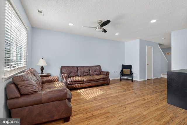 136 HAMPSHIRE DRIVE, Plainsboro, NJ 08536
