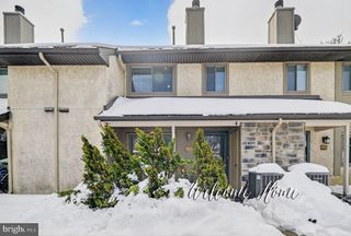 136 HAMPSHIRE DRIVE, Plainsboro, NJ 08536