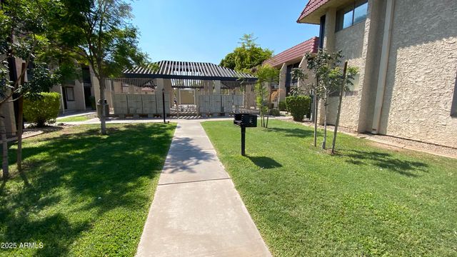 700 W UNIVERSITY Drive 111, Tempe, AZ 85281