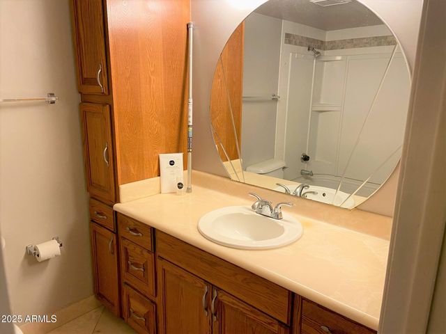 700 W UNIVERSITY Drive 111, Tempe, AZ 85281