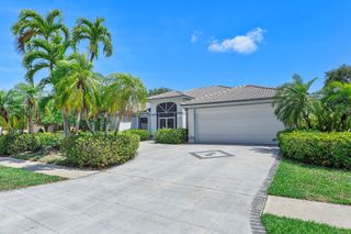 8564 Rolling Hills Boulevard, Lake Worth, FL 33467