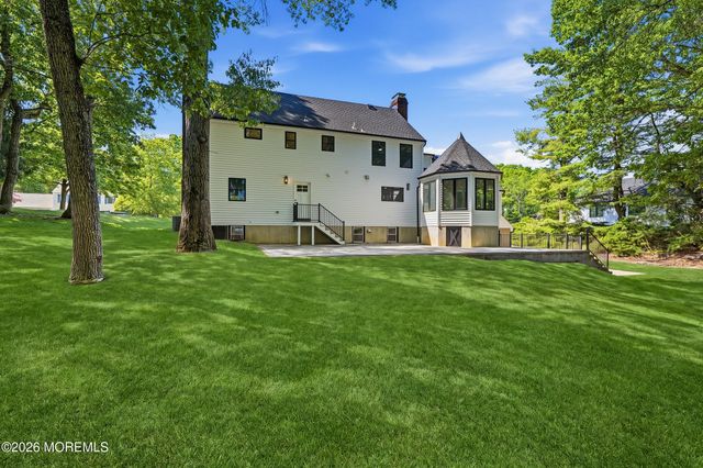 7 Pilgrim Hollow Road, Ocean Twp, NJ 07712