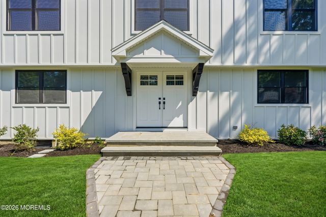 7 Pilgrim Hollow Road, Ocean Twp, NJ 07712