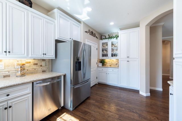 1129 Volonne Dr, Roseville, CA 95747