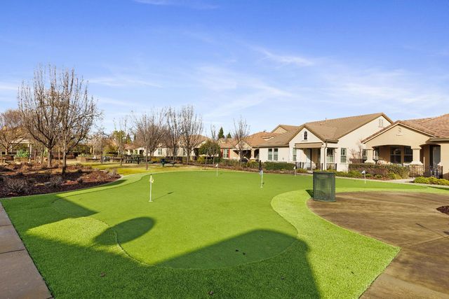 1129 Volonne Dr, Roseville, CA 95747