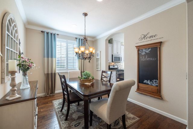 1129 Volonne Dr, Roseville, CA 95747