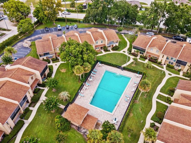 856 PARK LAKE CIRCLE 51, Maitland, FL 32751
