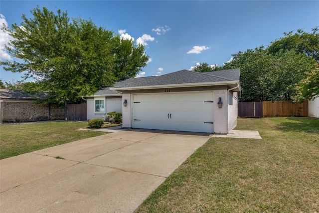 625 Park Center Boulevard, Saginaw, TX 76179