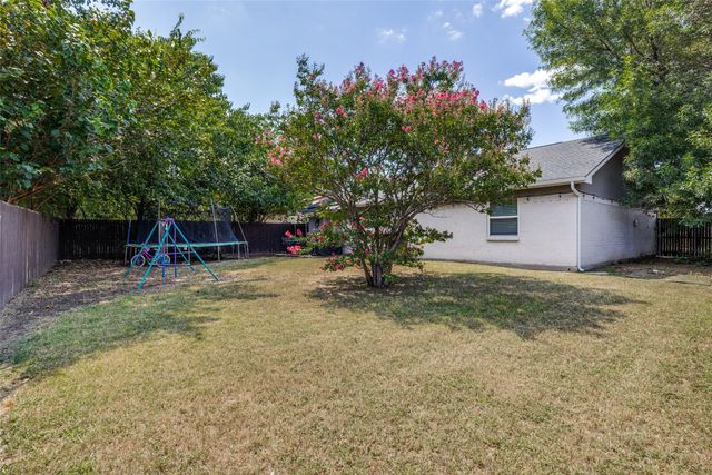 625 Park Center Boulevard, Saginaw, TX 76179