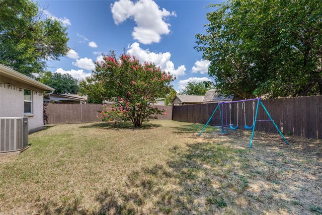 625 Park Center Boulevard, Saginaw, TX 76179