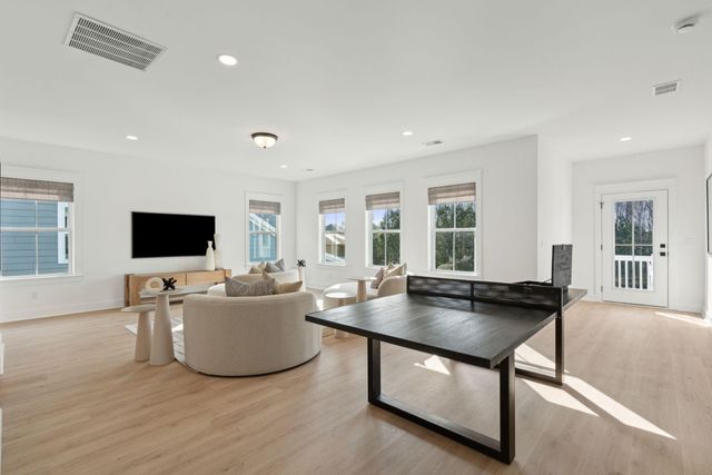 4 Cherrywood Drive, Summerville, SC 29483