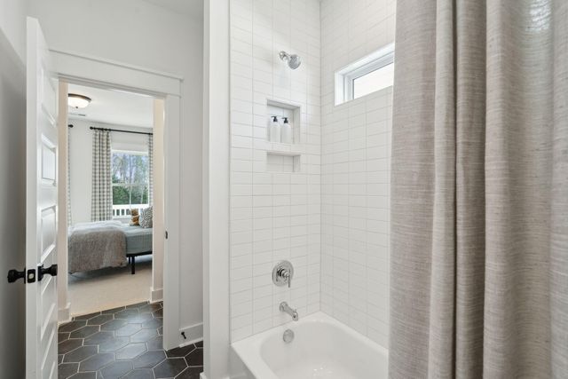 4 Cherrywood Drive, Summerville, SC 29483