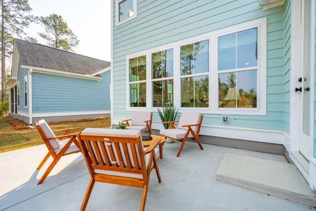 4 Cherrywood Drive, Summerville, SC 29483