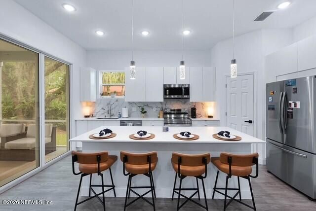 5631 HECKSCHER Drive, Jacksonville, FL 32226