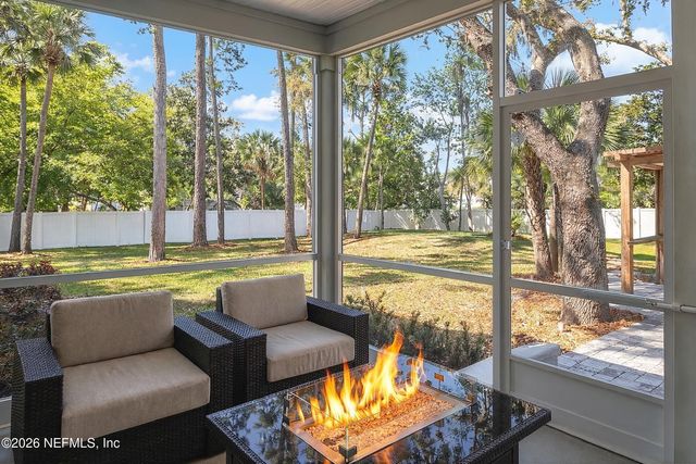 5631 HECKSCHER Drive, Jacksonville, FL 32226