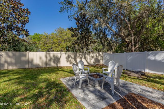 5631 HECKSCHER Drive, Jacksonville, FL 32226