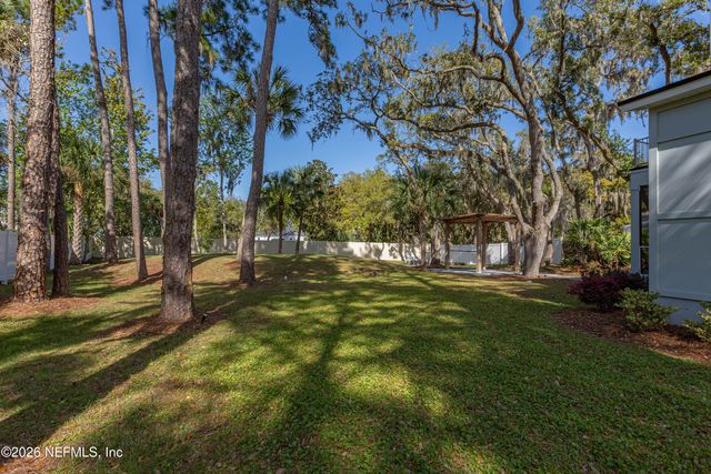 5631 HECKSCHER Drive, Jacksonville, FL 32226