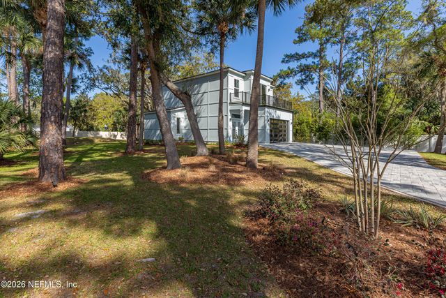 5631 HECKSCHER Drive, Jacksonville, FL 32226