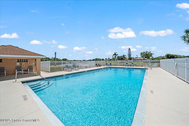 2747 Deercroft Drive, Melbourne, FL 32940