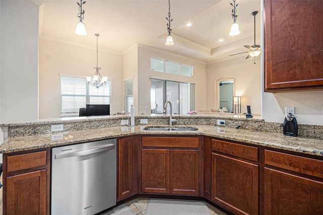 10240 KABANA BOULEVARD, Clermont, FL 34711