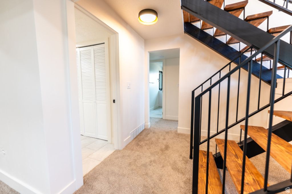 Image 11 of property listing at 1534 S TYLER AVE, Ogden, UT 84404