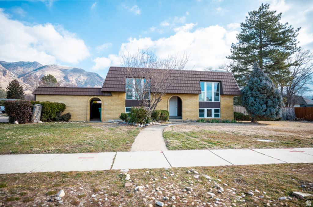 Image 19 of property listing at 1534 S TYLER AVE, Ogden, UT 84404