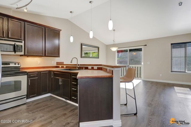 10341 Valley Park Drive, Anchorage, AK 99507