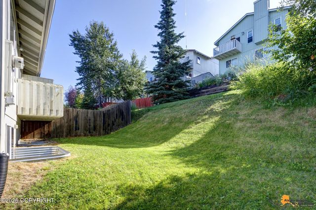 10341 Valley Park Drive, Anchorage, AK 99507