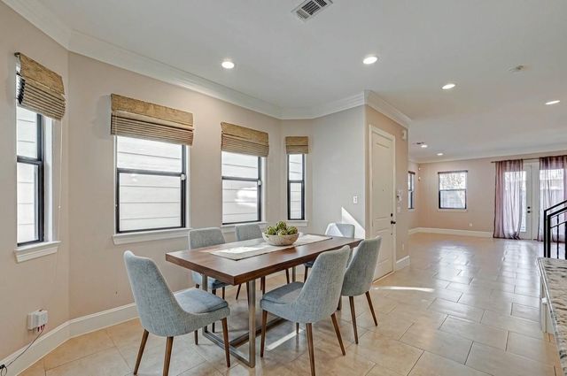 4204 Eli Street A, Houston, TX 77007