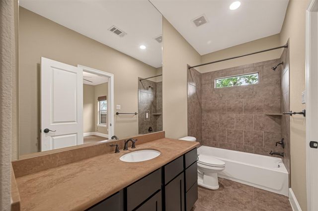 4204 Eli Street A, Houston, TX 77007