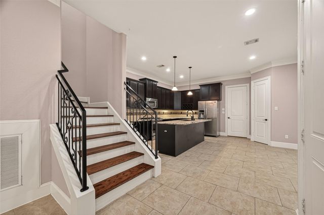 4204 Eli Street A, Houston, TX 77007