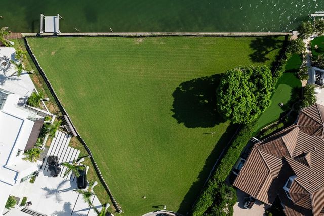 600 MOURNING DOVE DRIVE, Sarasota, FL 34236