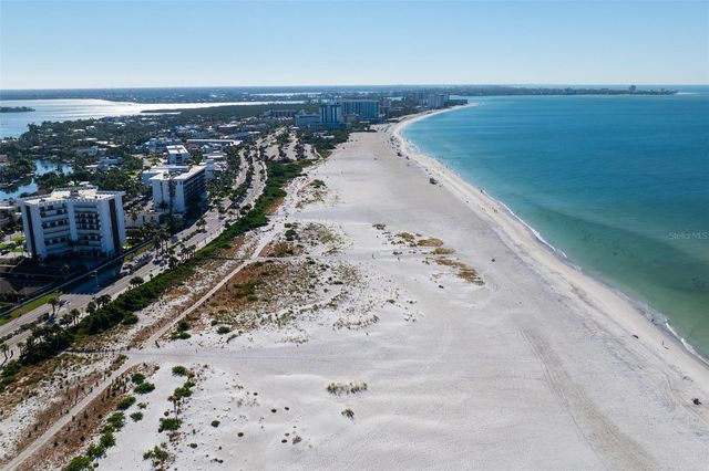 600 MOURNING DOVE DRIVE, Sarasota, FL 34236