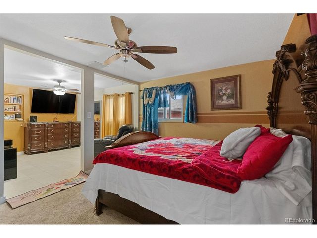 3017 Cimarron St, Aurora, CO 80011