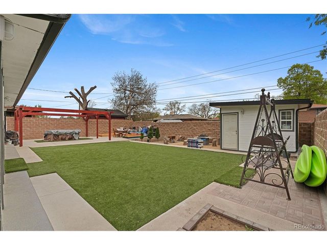 3017 Cimarron St, Aurora, CO 80011